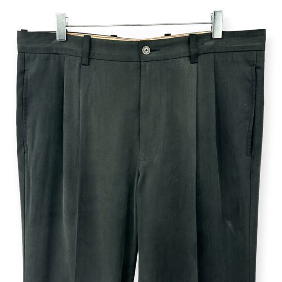 Tommy Bahama | 34W x 30L | Black Silk Rayon Blend Double-Pleat Pants Trousers - Picture 3 of 11